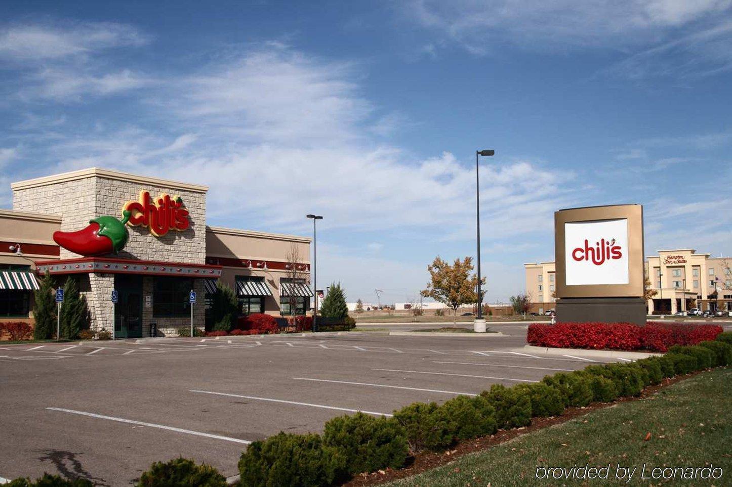 Hampton Inn & Suites Wichita-Northeast Зручності фото